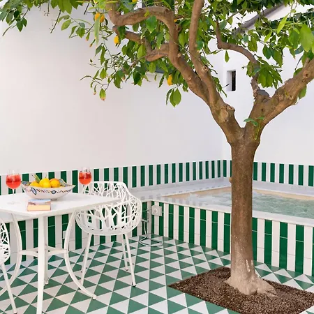 Maison M. - Luxury In Piazza Tasso Apartament *